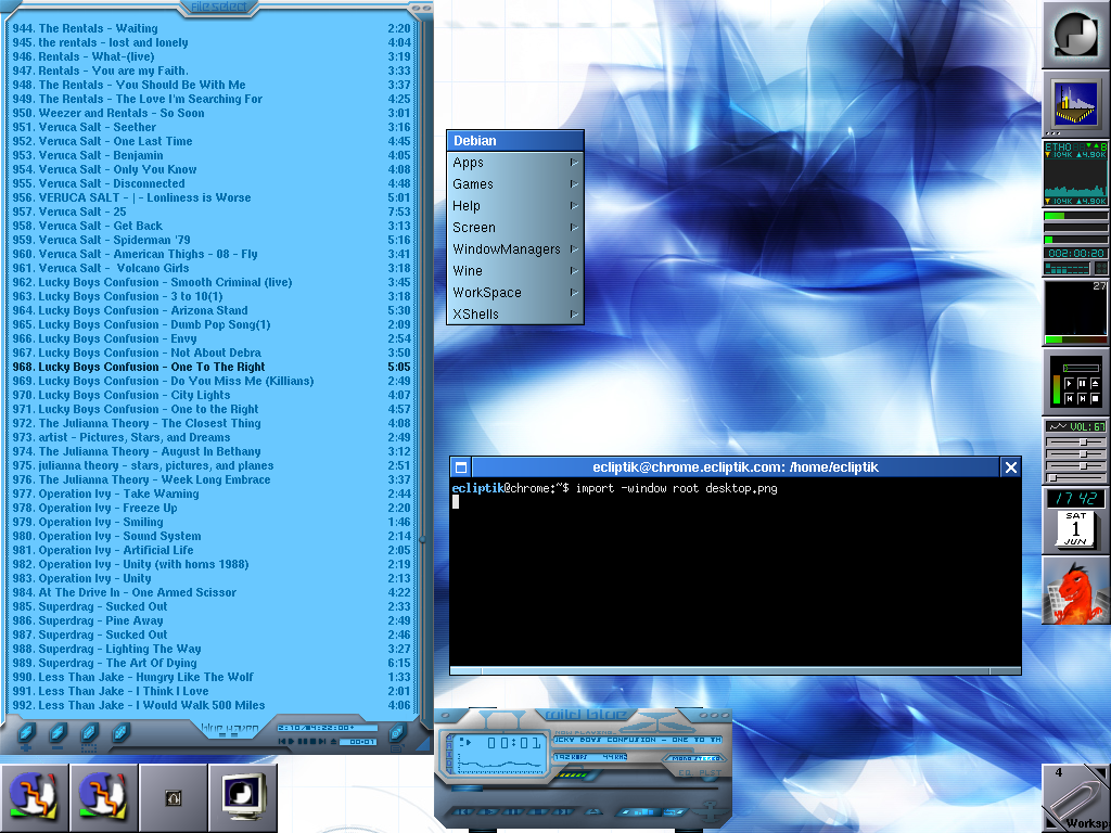 Debian desktop with Windowmaker from 2001